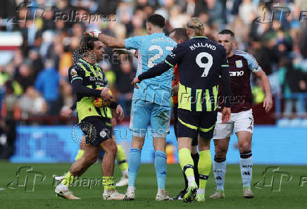 Premier League - Aston Villa v Manchester City