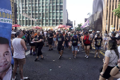 Movimentao na Avenida Paulista na tarde deste domingo