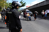 Protest to demand the release of people detained during the state of emergency, in San Salvador