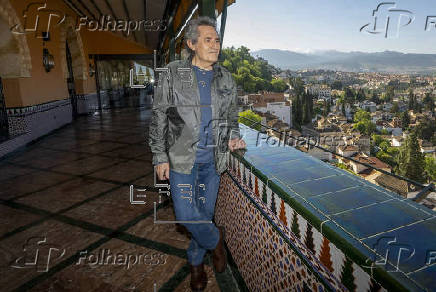 Ana Beln, Vctor Manuel y Serrat acompaarn a Miguel Ros en su 80 cumpleaos en Granada
