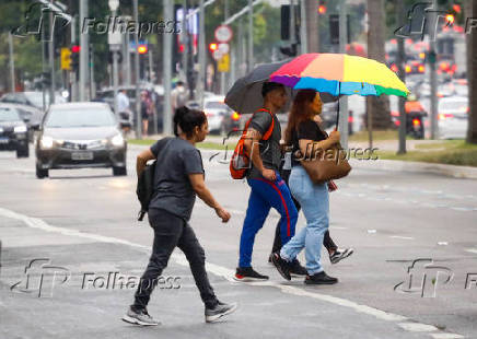 Temperatura cai em So Paulo