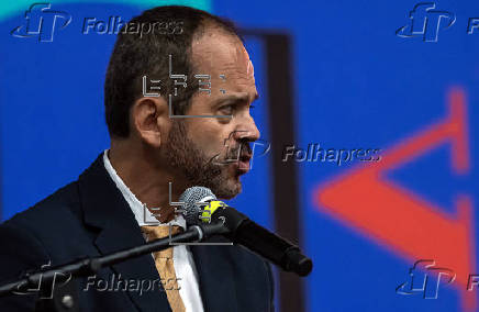 El mexicano David Toscana resalta el poder de la palabra en apertura de FIL de Monterrey