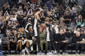 NBA: Washington Wizards at San Antonio Spurs