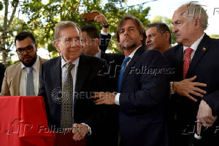 Venezuelan opposition leader Edmundo Gonzalez visits Uruguay