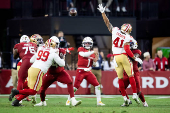 NFL: San Francisco 49ers at Arizona Cardinals