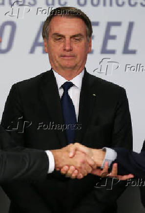 Bolsonaro em cerimnia de assinatura de contratos de concesso de transmisso de energia
