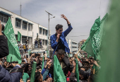 Apoiadores palestinos do movimento islmico Hamas participam de manifestao