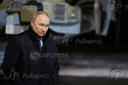 Russian President Putin visits the Centre for combat use and retraining of flight crews in Torzhok