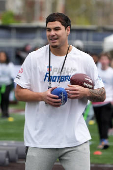 NFL: Play Football Prospect Clinic with Special Olympic Athletes