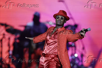 Show do cantor Ne-Yo no palco Mundo