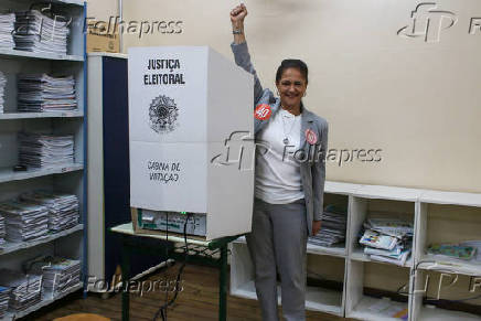 A Vice de Tabata Amaral, Lcia Frana e o ministro Mrcio Frana, votaram no colgio eleitoral Ludovina Creddio Peixoto