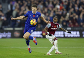 Premier League - West Ham United v Everton