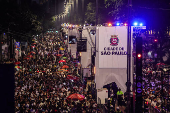 Pblico na Paulista para a Festa da Virada