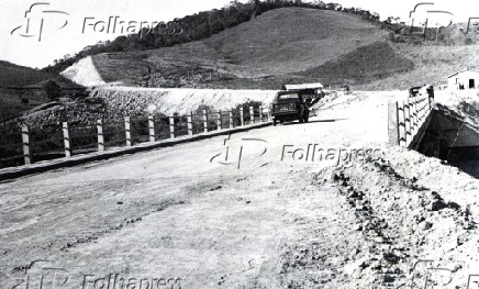 1953Rodovia Ferno Dias em 1953. (Sem