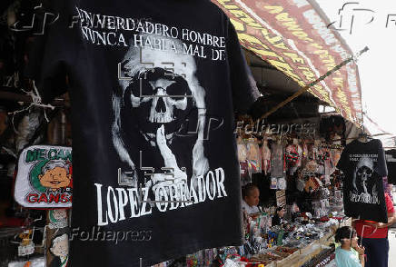 La Iglesia critica la figura de la Santa Muerte tras imagen en apoyo a Lpez Obrador
