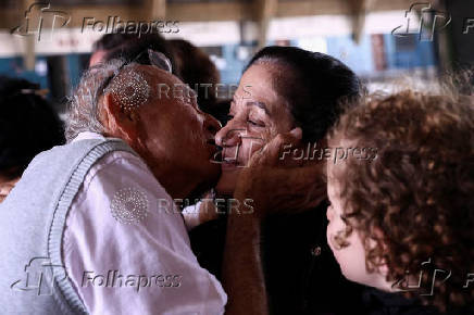 Brazilian citizens arrive from Lebanon in Sao Paulo