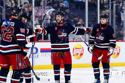 NHL: Vancouver Canucks at Winnipeg Jets