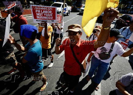 Protest in Manila against the ongoing US-Philippines military exercises