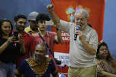 O ex-presidente Lula participa do 6 Congresso Estadual da Central de Movimentos Populares
