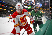 NHL: Calgary Flames at Dallas Stars