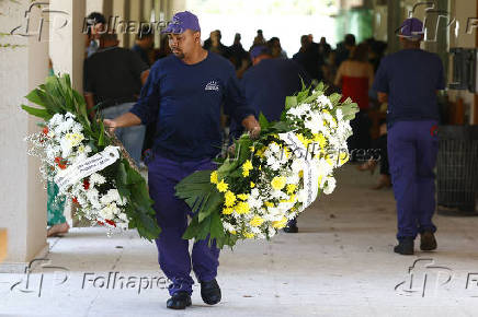 VELORIO DE PAULO SEGHETTO - PILOTO DO AVIAO QUE EXPLODIU APOS TENTATIVA DE POUSO EM UBATUBA 09/01/2025