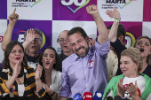 Boulos chega ao Clube Piratininga aps resultado das eleies