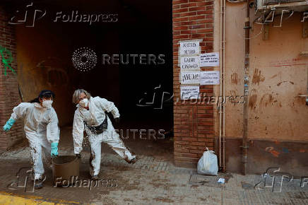 Ahead of the first month anniversary of the deadly floods in Valencia region, residents of disaster ground-zero of Paiporta