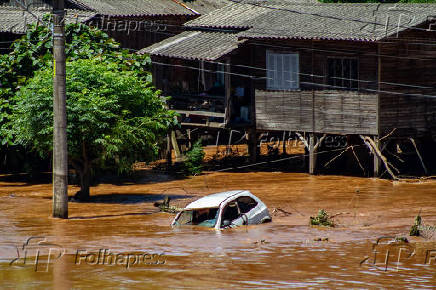Baixa das águas do rio Taquari, as imagens de destruição começam a ficar visíveis