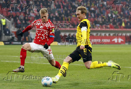 Bundesliga - 1. FSV Mainz 05 v Borussia Dortmund