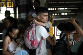 Colombians displaced by clashes between the rebels of the National Liberation Army (ELN) and former FARC dissidents, in Cucuta