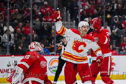 NHL: Calgary Flames at Detroit Red Wings