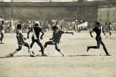 Detentos disputam partida de futebol