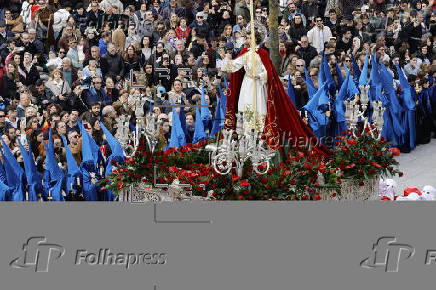 Procesin del Santo Encuentro en Ferrol durante la maana del Viernes Santo