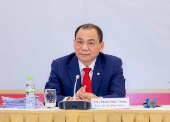 Pham Nhat Vuong, the Chairman of Vingroup and CEO of VinFast, attends Vingroup?s annual meeting in Hanoi