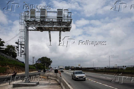 Radar free flow na rodovia presidente Dutra