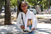 Relatives of detained Venezuelans protest outside the public prosecutor?s headquarters, in Caracas