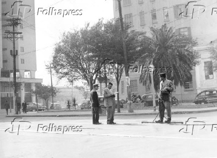 Vista do Largo da Plvora no bairro da