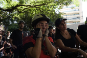 Ciclistas protestam contra a morte do ciclista Vitor Medrado