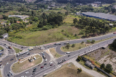 Vista de drone da Avenida Jacu-Pssego cruzamento com a Avenida Adriano Bertozzi