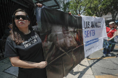 Activistas denuncian al legislador que promovi sacrificio de gallina en Senado de Mxico