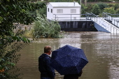 Flood alert in Saxony amid Elbe river's rising water level