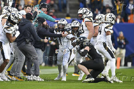 NCAA Football: Navy at Army