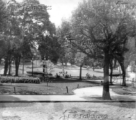 Vista da Praa Buenos Aires no bairro