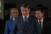 O presidente Jair Bolsonaro, aps chegar de viagem
