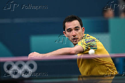 Hugo Calderano vence sul-coreano e avana  semi em Paris