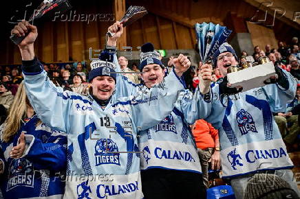 Spengler Cup 2024 - Team Canada vs Straubing Tigers