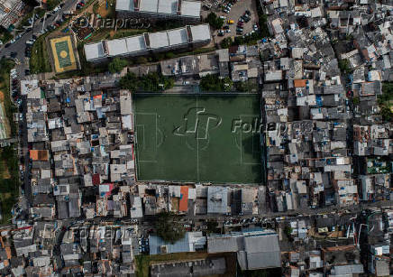 O campo da Arena Palmeirinha, em Paraispolis, na zona sul de so Paulo