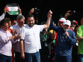 O deputado Guilherme Boulos e o presidente Lula no ato das centrais sindicais 
