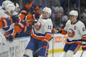 NHL: New York Islanders at Toronto Maple Leafs