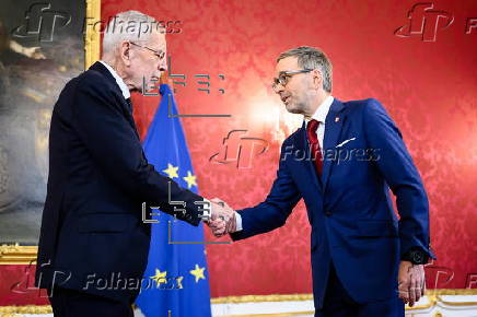 Austrian president meets Freedom Party of Austria chairman in Vienna